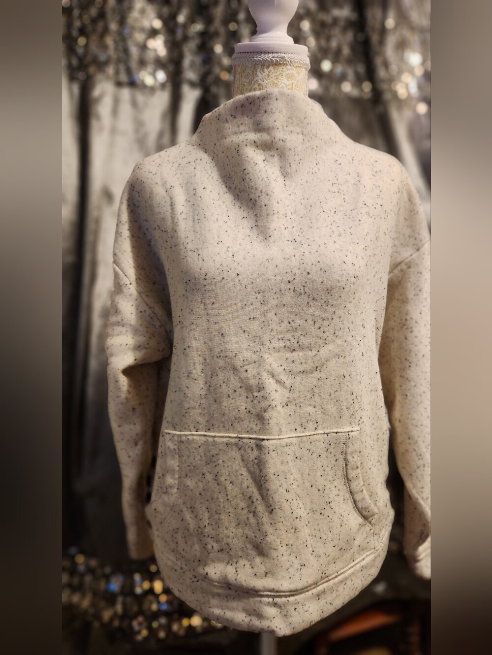 PRELOVED MADEWELL SIZE LARGE Cozy Speckled Cream Hoodie Sweater